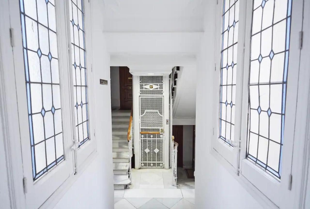 Apartamento V Alcalaretiro Ideal Parejas Мадрид Экстерьер фото